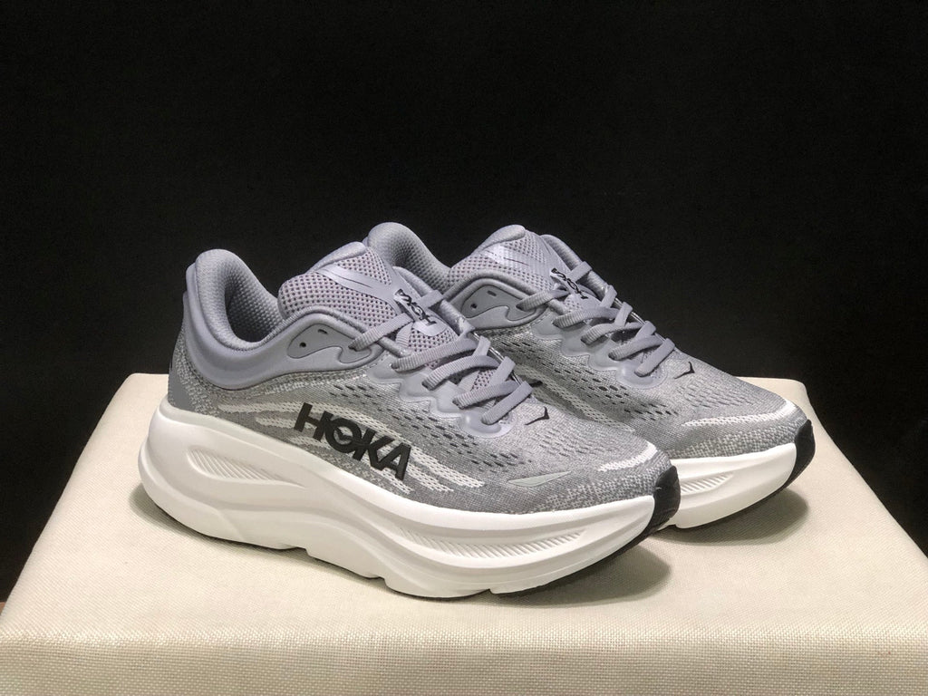 HOKA ONE ONE Bondi 9